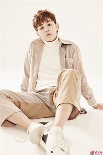 邱赫南的照片,光影交织下的魅力瞬间