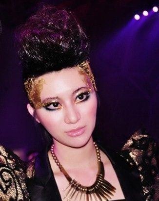 尚雯婕背景爸爸