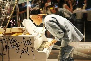 权志龙背景很大,背景深厚,音乐才华横溢的K-pop巨星