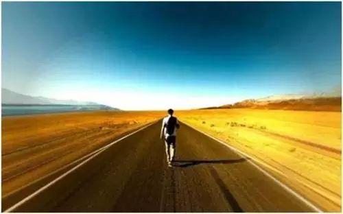 独自前行图片,探寻自我与世界的交汇